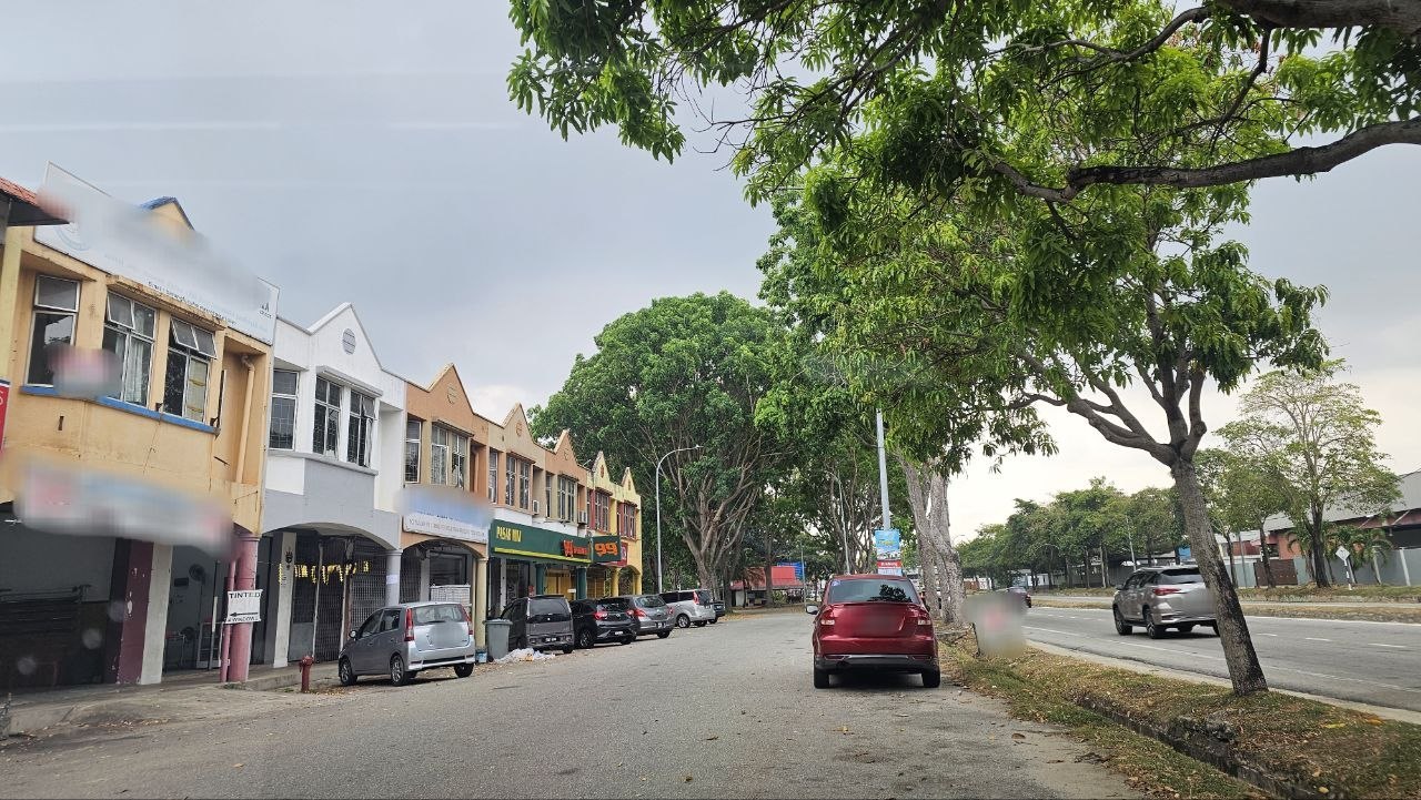 Krubong Freehold 2 Storey Shop For Sale