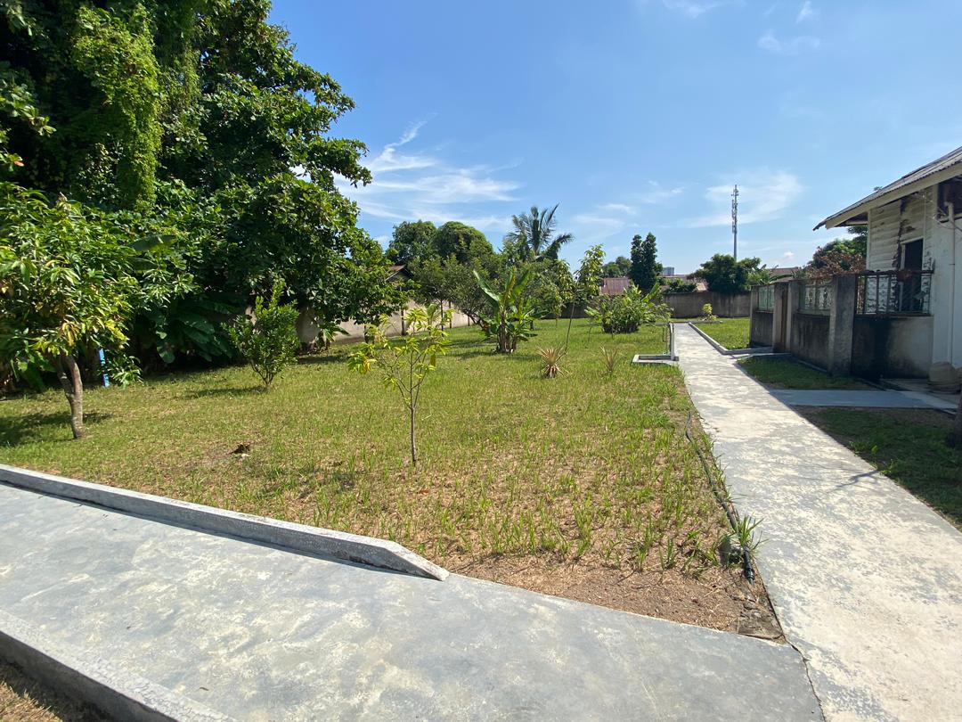 IMG-20230719-WA0031 Ujong Pasir Main Road Land with House