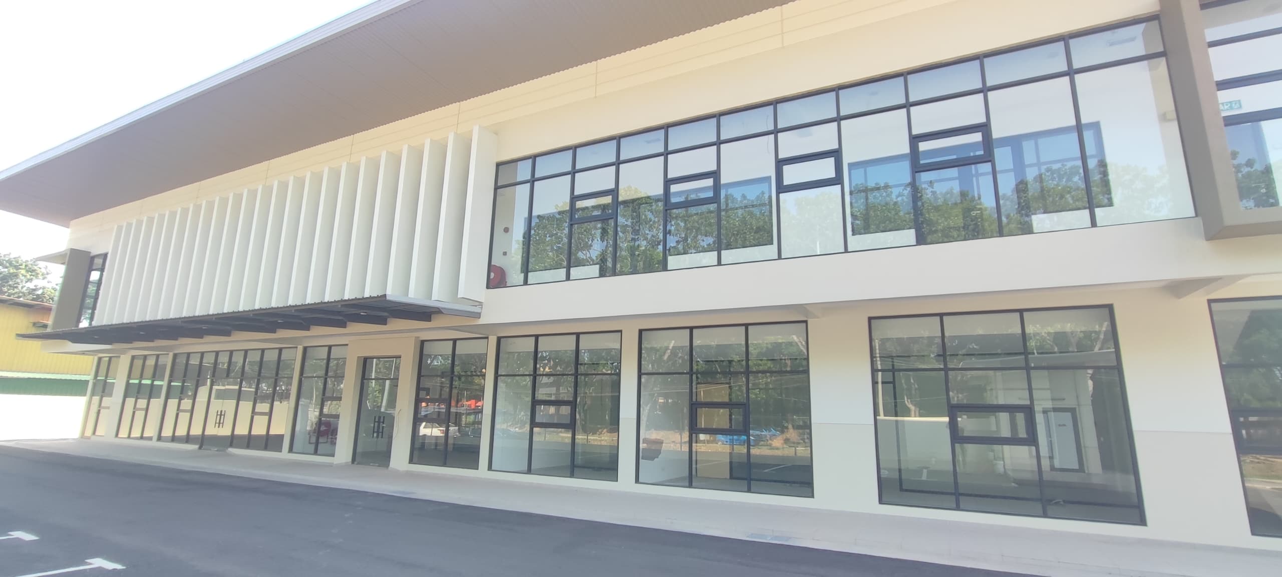 WhatsApp Image 2026-09-24 at 3.46.47 PM (2) Krubong Brand New Factory / Warehouse For Rent