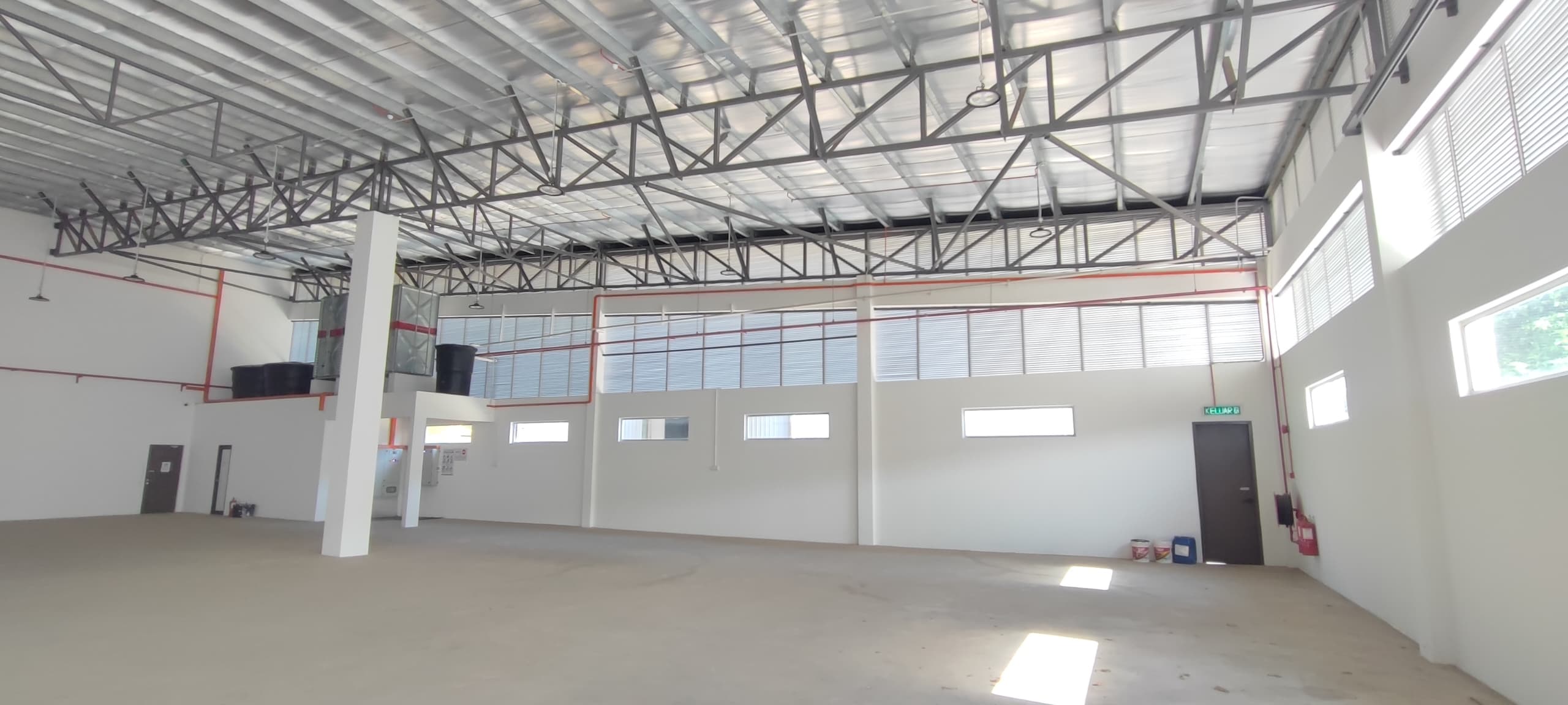 WhatsApp Image 2026-09-24 at 3.46.49 PM (2) Krubong Brand New Factory / Warehouse For Rent