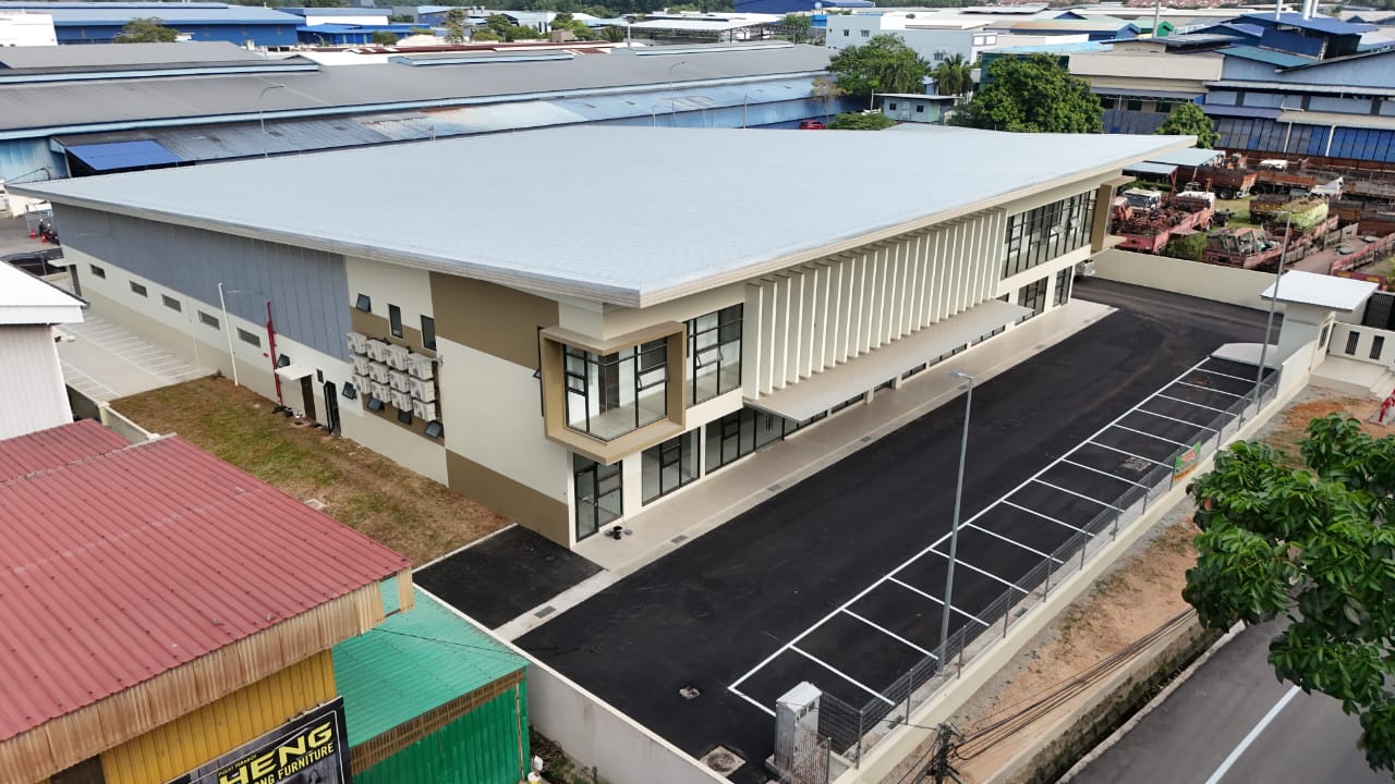 WhatsApp Image 2026-09-24 at 3.46.50 PM (1) Krubong Brand New Factory / Warehouse For Rent