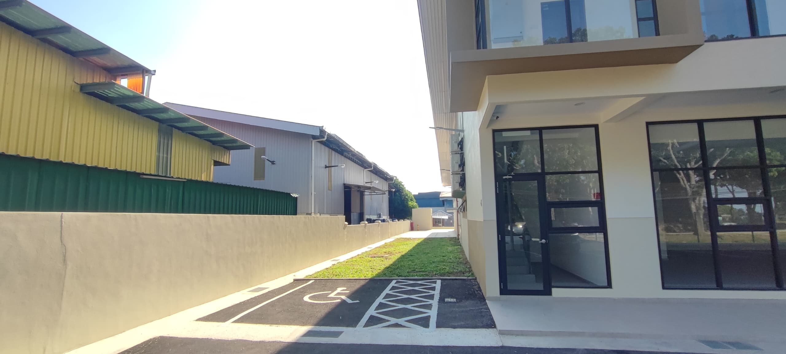WhatsApp Image 2026-09-24 at 3.46.50 PM (2) Krubong Brand New Factory / Warehouse For Rent