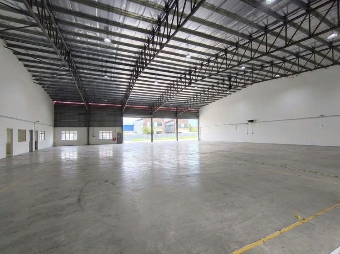 WhatsApp Image 2026-10-04 at 3.53.25 PM (1) Bukit Rambai Detached Factory For Rent