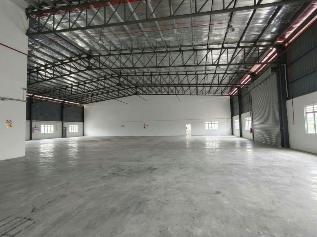 WhatsApp Image 2026-10-04 at 3.53.26 PM (2) Bukit Rambai Detached Factory For Rent