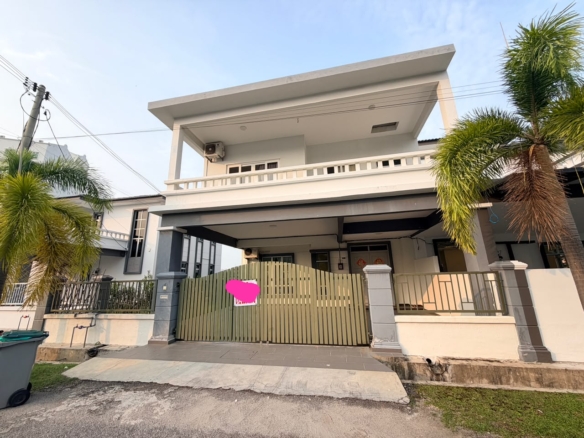 Taman Limbongan Jaya Double Storey Semi-D For Rent
