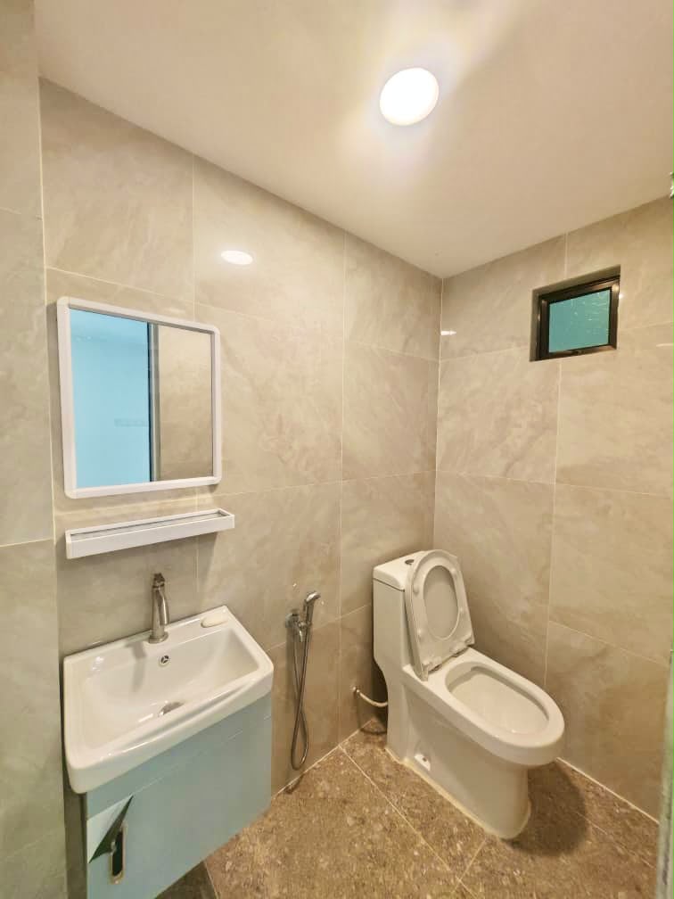 Kampung Lapan 2.5 Storey Terrace House For Sale – Newly Renovated
